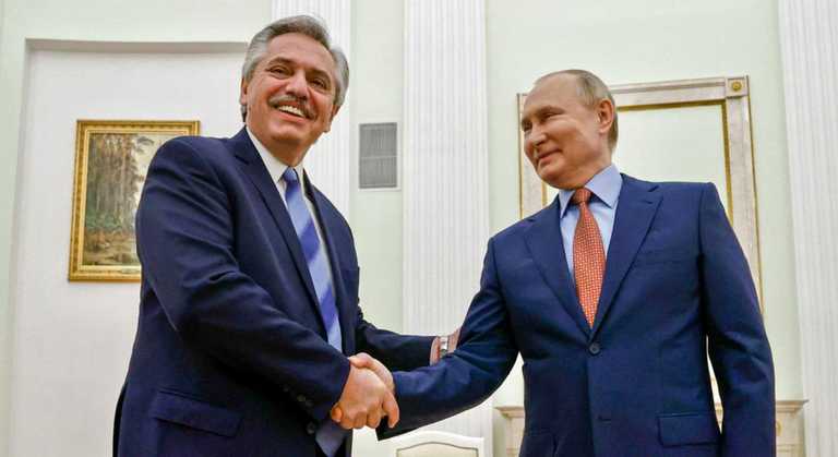 Фернандес и путин / AFP Фернандес и путин / AFP