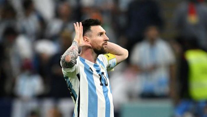 Фанат Аргентины сделал тату со скандальным эпизодом на ЧМ-2022