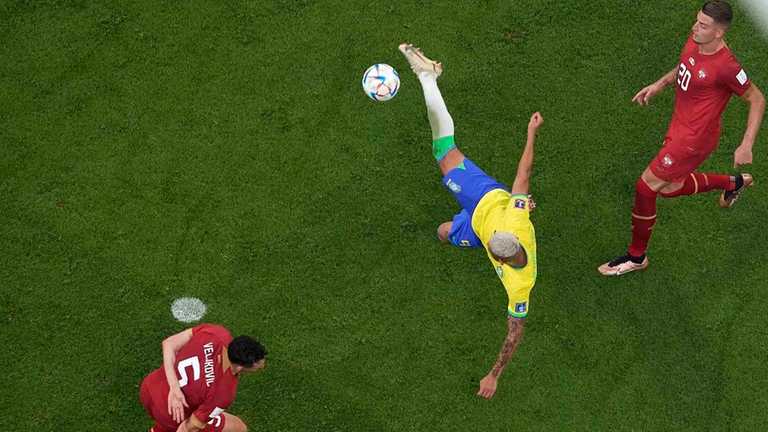 Ришарлисон создал шедевр в матче с Сербией / фото AFP
