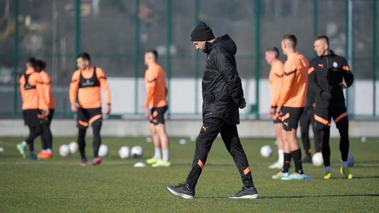 Йовичевич на тренировке Шахтера / фото ФК Шахтер Йовичевич на тренировке Шахтера / фото ФК Шахтер