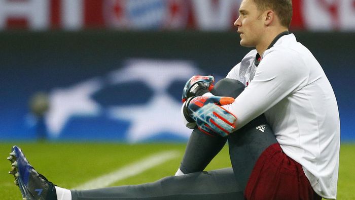 Нойер после провала Германии на ЧМ-2022 сломал ногу на отдыхе