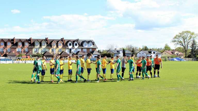 Сталь Гловно – Варта Серадз / фото ФК Сталь Гловно Сталь Гловно – Варта Серадз / фото ФК Сталь Гловно