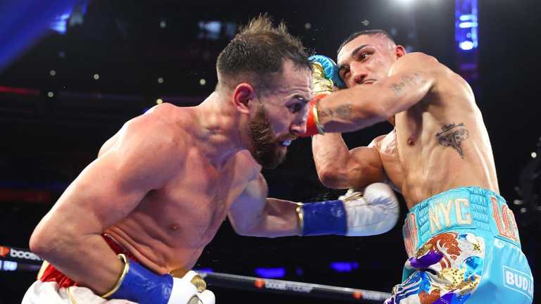 Мартин против Лопеса / фото Top Rank Мартин против Лопеса / фото Top Rank