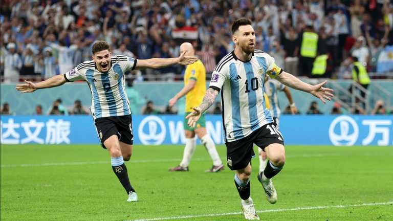 Мессі святкує свій гол у ювілейному матчі / фото з відкритих джерел Мессі святкує свій гол у ювілейному матчі / фото з відкритих джерел