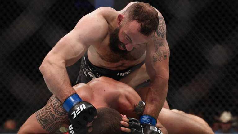Роман Долидзе победил Джека Херманссона на UFC on ESPN 42 / Фото USA Today