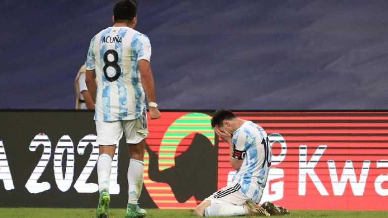 Акунья не зможе зіграти у фіналі ЧС-2022 / фото з соцмереж Акунья не зможе зіграти у фіналі ЧС-2022 / фото з соцмереж