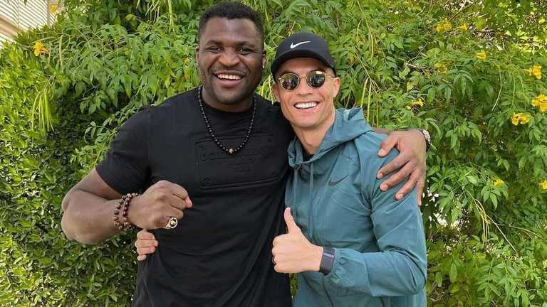 Криштиану Роналду и Фрэнсис Нганну / Фото из Twitter Криштиану Роналду и Фрэнсис Нганну / Фото из Twitter