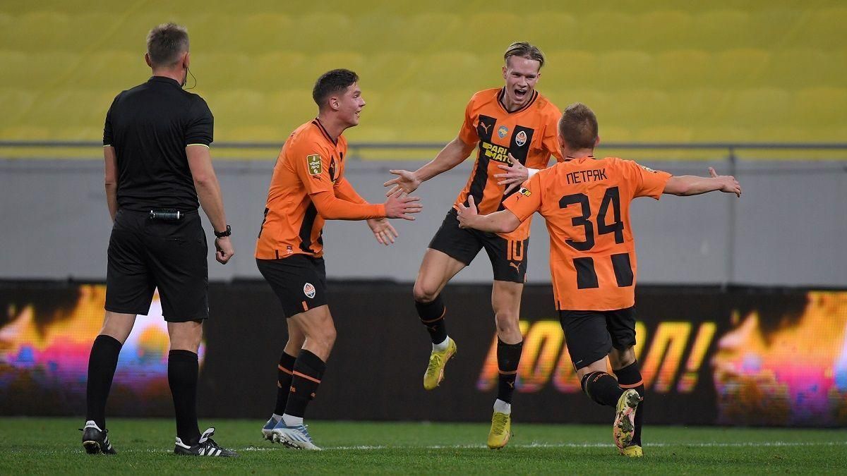 Судаков, Мудрик та Петряк / фото Шахтар