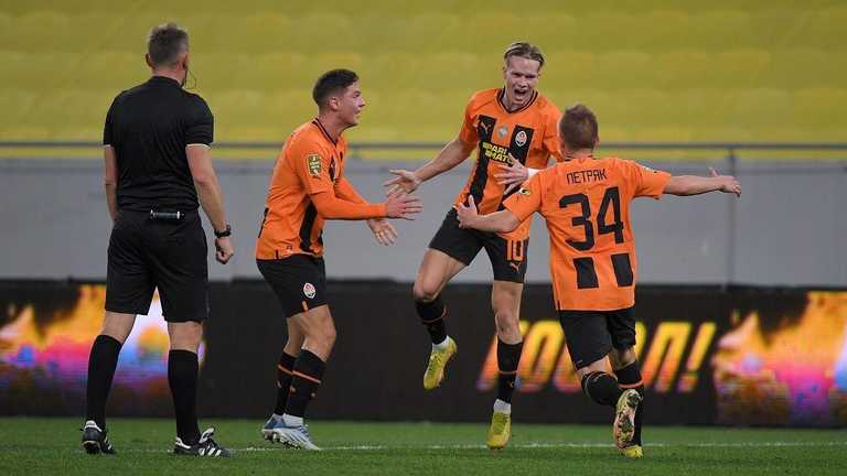 Судаков, Мудрик та Петряк / фото Шахтар Судаков, Мудрик та Петряк / фото Шахтар