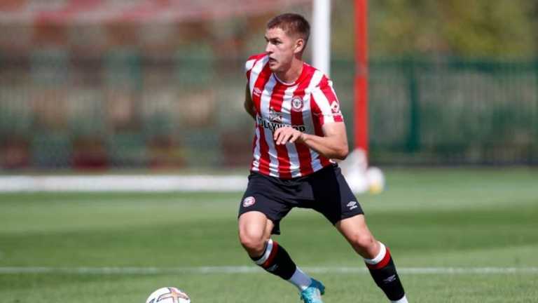 Егор Ярмолюк / Фото ФК Брентфорд Егор Ярмолюк / Фото ФК Брентфорд