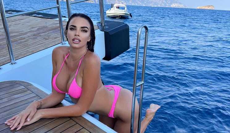 Ивана Кньолль / фото из соцсетей Ивана Кньолль / фото из соцсетей