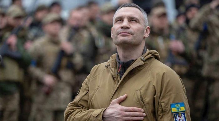 Кличко встретил Новый год с украинскими защитниками в Бахмуте – видео с фронта