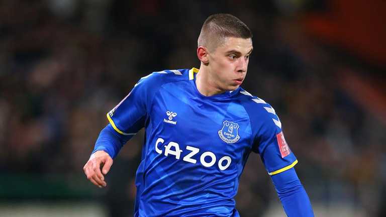 Виталий Миколенко / Фото ФК Эвертон Виталий Миколенко / Фото ФК Эвертон