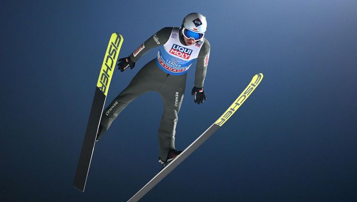 Лыжник Марусяк установил рекорд Украины в полете на гигантском трамплине