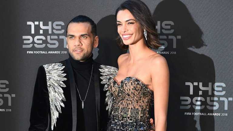 Алвес та Санс / фото з соцмереж Алвес та Санс / фото з соцмереж