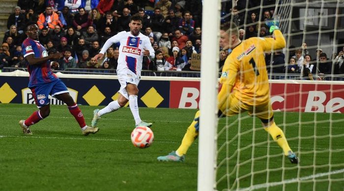 ПСЖ не без проблем одолел команду третьей лиги в Кубке Франции