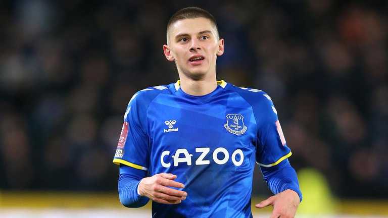 Виталий Миколенко / фото ФК Эвертон Виталий Миколенко / фото ФК Эвертон