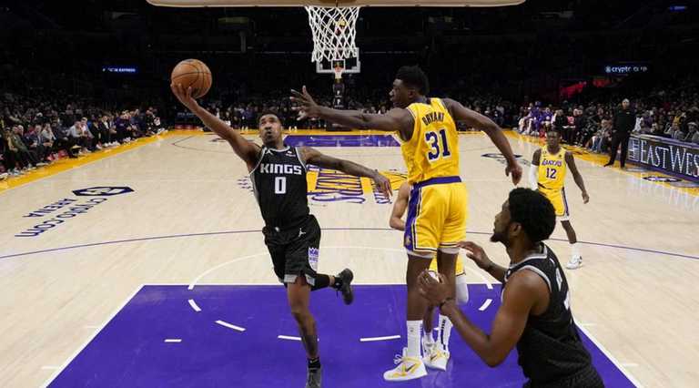 Сакраменто переміг Лейкерс / фото з відкритих джерел Сакраменто переміг Лейкерс / фото з відкритих джерел