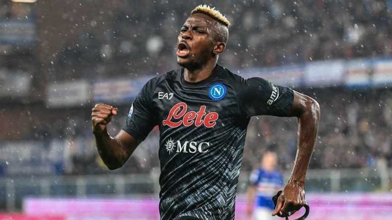 Наполи уверенно победил Сампдорию / AFP Наполи уверенно победил Сампдорию / AFP