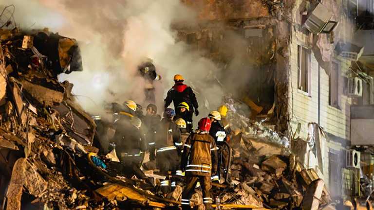 Наслідки обстрілу Дніпра / фото ОВА Наслідки обстрілу Дніпра / фото ОВА