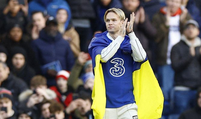 "Будем жалеть о потере Мудрика", – представитель Шахтера