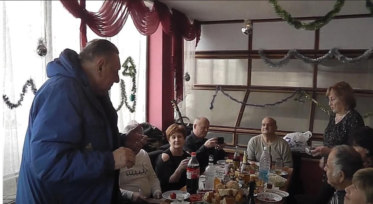 Микола Кравченко на скандальному корпоративі / фото з соцмереж