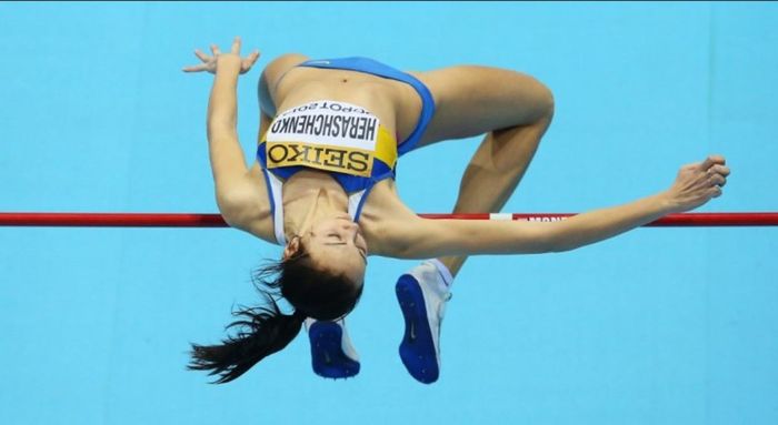 Геращенко установила мировой рекорд сезона в прыжках в высоту на Рождественских стартах