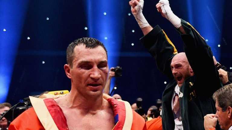 Володимир Кличко і Тайсон Ф'юрі / Фото talkSPORT Володимир Кличко і Тайсон Ф'юрі / Фото talkSPORT