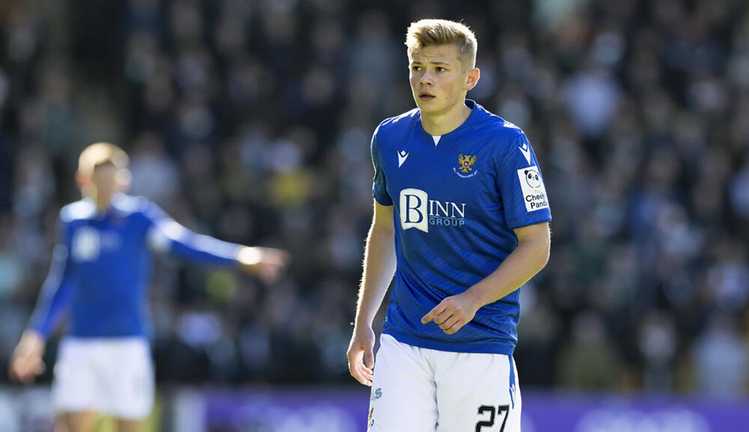 Максим Кучерявый / фото Сент-Джонстон Максим Кучерявый / фото Сент-Джонстон