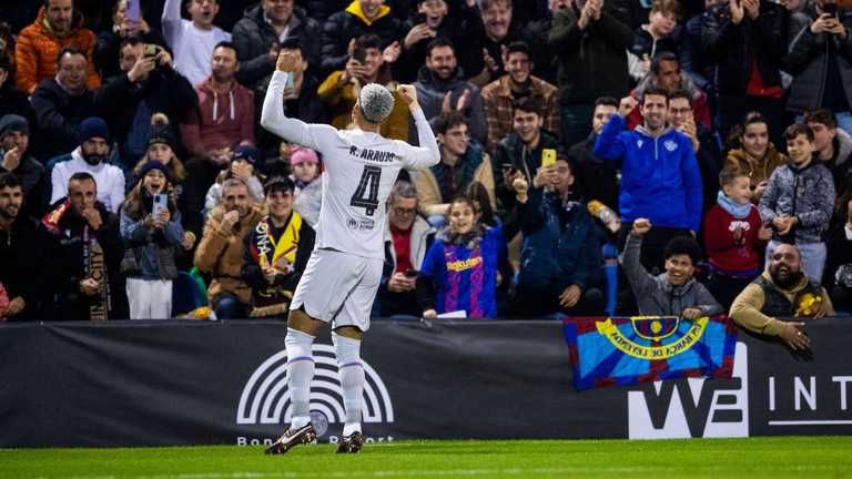 Барселона вийшла в 1/8 Кубка Іспанії / фото із соцмереж Барселона вийшла в 1/8 Кубка Іспанії / фото із соцмереж