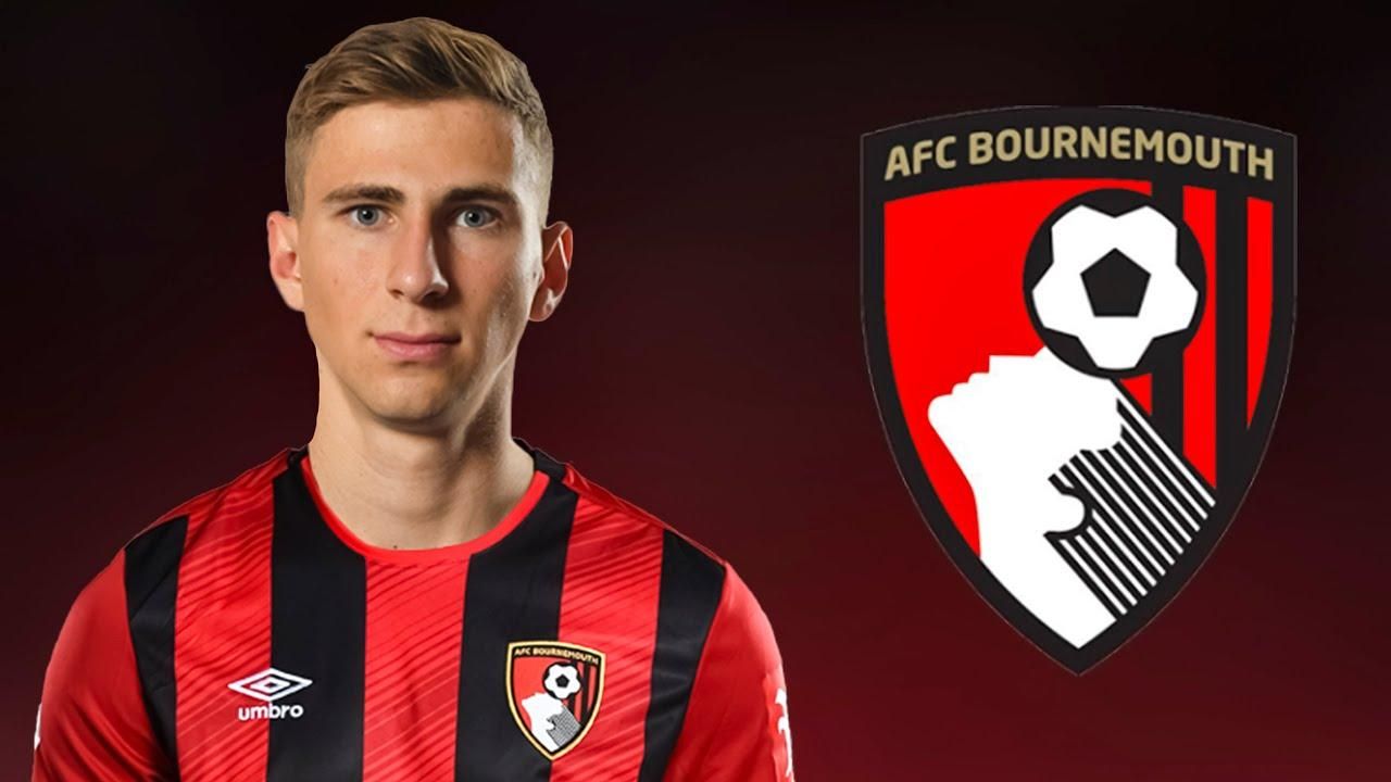 Ілля Забарний / Фото ФК Борнмут