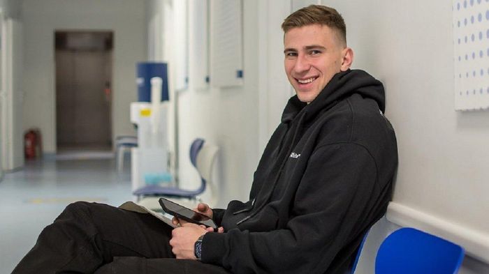 Борнмут перепутал Забарного с другим экс-динамовцем и сконфузился в соцсетях