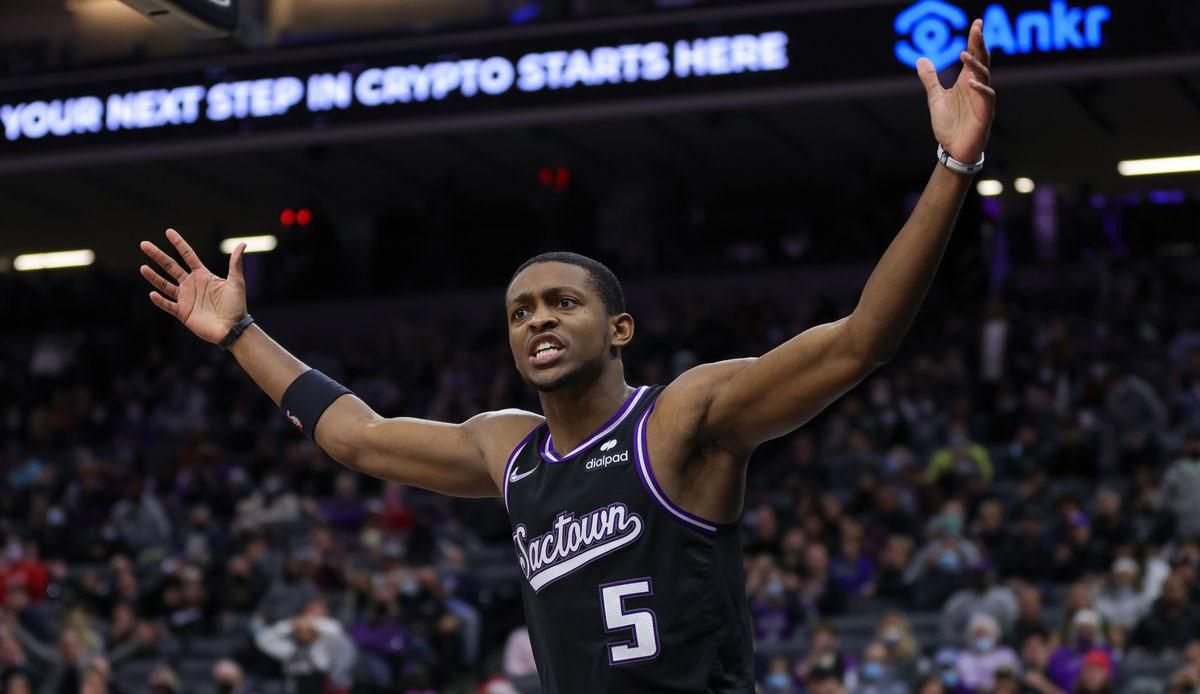 Деарон Фокс приобщился к историческому матчу / фото НБА Деарон Фокс приобщился к историческому матчу / фото НБА