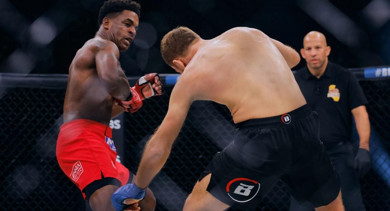 Лоренц Ларкін нокаутував Мухамеда Берхамова / фото CDN