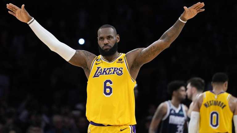 Леброн Джеймс / Фото Jae C. Hong / Associated Press Леброн Джеймс / Фото Jae C. Hong / Associated Press