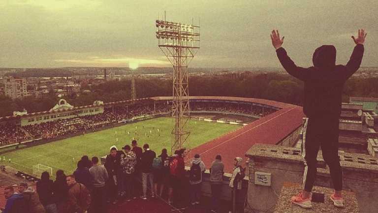 Ультрас на стадіоні в Тернополі / Фото з відкритих джерел