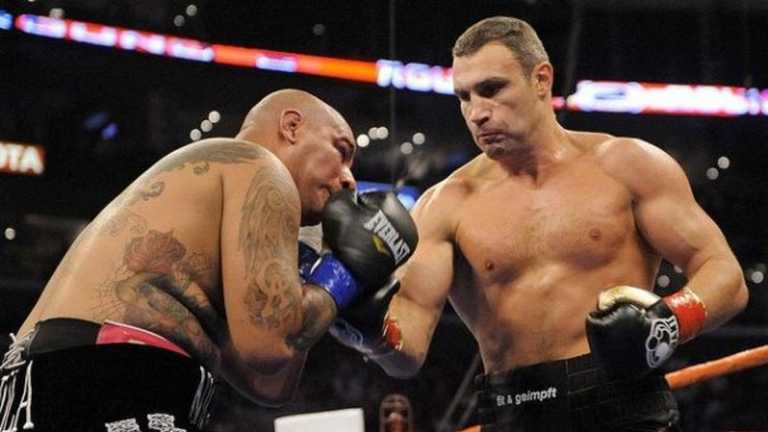 Арреола против Кличко / фото из открытых источников Арреола против Кличко / фото из открытых источников