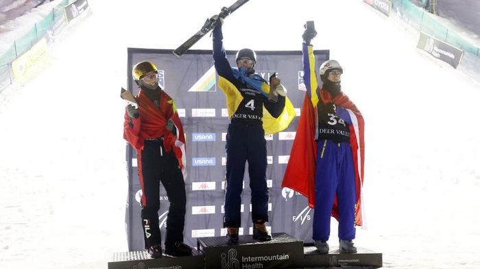 Украинец впервые в карьере завоевал золото этапа Кубка мира по лыжной акробатике