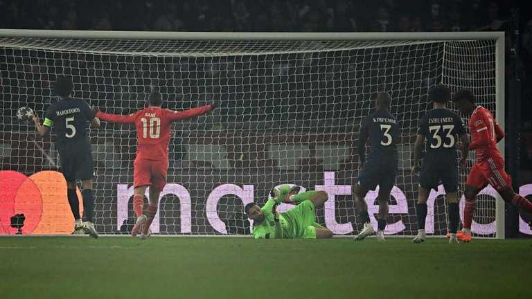 ПСЖ против Баварии / фото AFP ПСЖ против Баварии / фото AFP