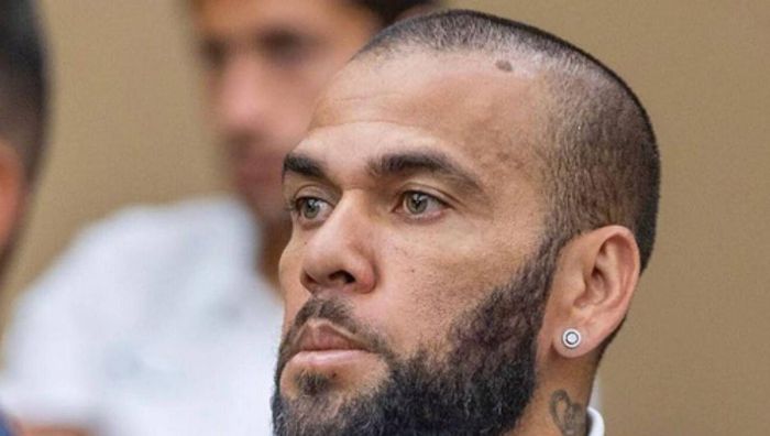 Алвес залишиться у в’язниці – суд прийняв важливе рішення щодо екс-зірки Барселони