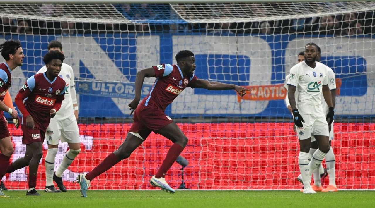 Марсель вылетел из Кубка Франции / фото AFP Марсель вылетел из Кубка Франции / фото AFP