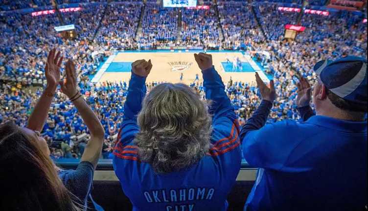 Фанати Оклахоми / фото НБА Фанати Оклахоми / фото НБА