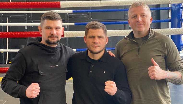 Берінчик (по центру) / фото standsofheroes.com Берінчик (по центру) / фото standsofheroes.com