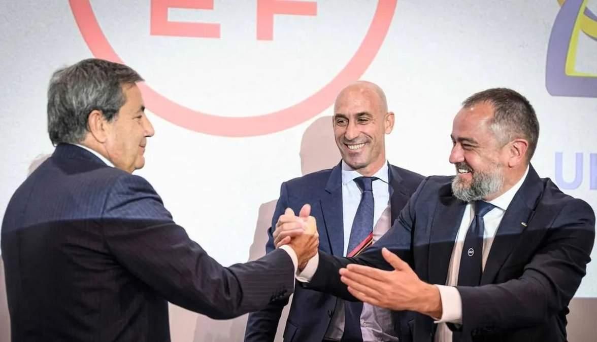 Павелко з іспанським та португальським колегами / фото Relevo