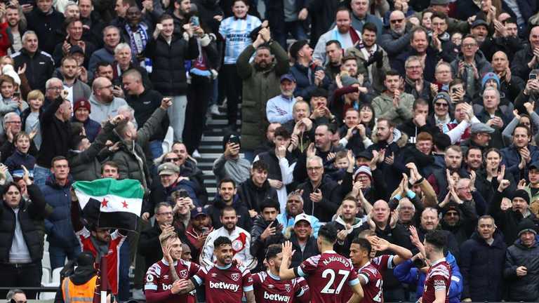 Фанаты Вест Хэма / Фото из соцсетей Фанаты Вест Хэма / Фото из соцсетей