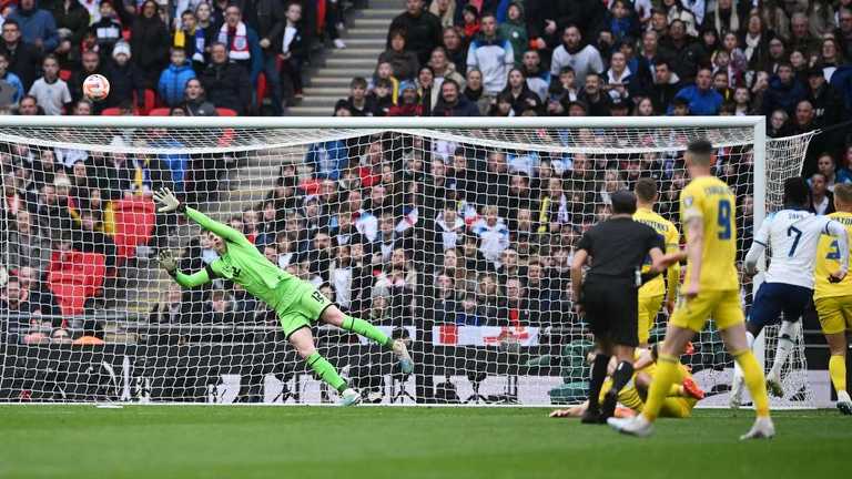 Україна поступилася Англії / фото AFP Україна поступилася Англії / фото AFP