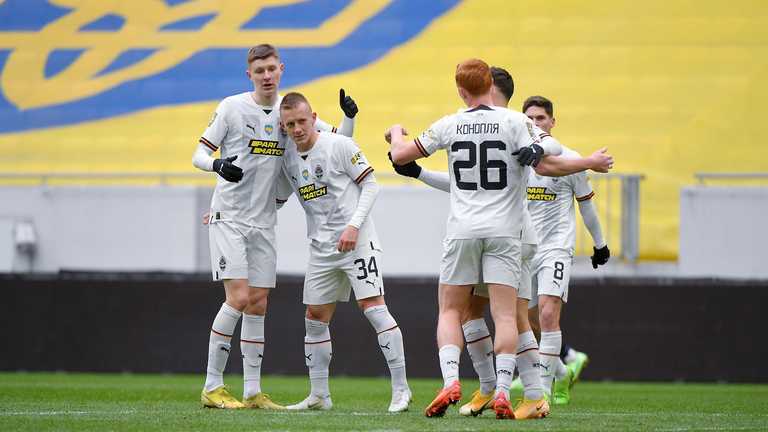 Шахтер поиздевался над Металлистом 1925 / Фото из соцсетей