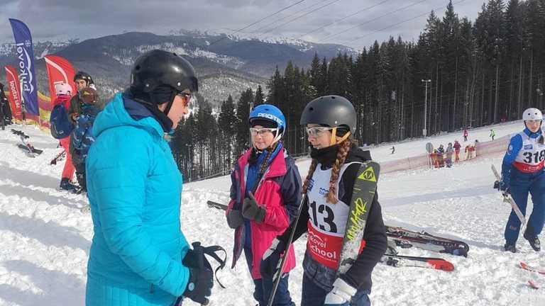 Анастасія Гасюк (праворуч) / фото з соцмереж Анастасія Гасюк (праворуч) / фото з соцмереж