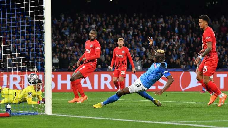 Наполі розбив Айнтрахт / фото AFP Наполі розбив Айнтрахт / фото AFP
