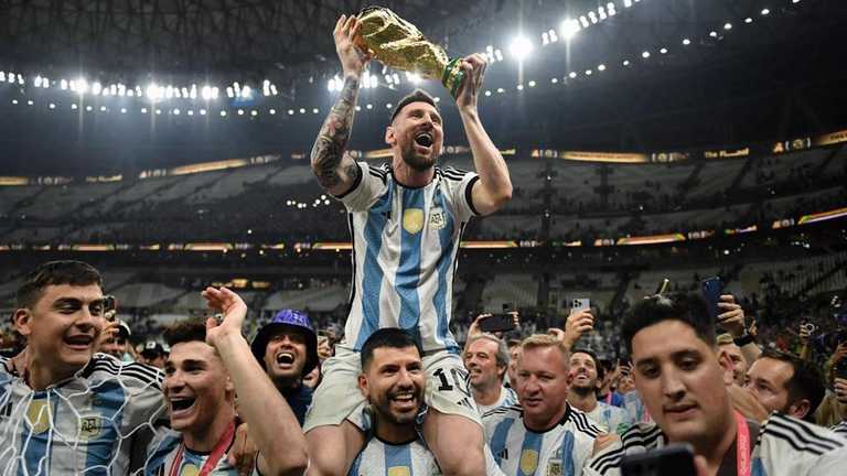 Месси сделал королевский подарок аргентинцам / фото из соцсетей Месси сделал королевский подарок аргентинцам / фото из соцсетей